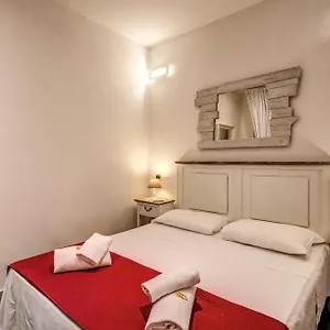 https://la-civetta-di-trastevere.it-romehotels.com