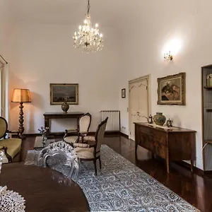 Palazzo Pace Al Cassaro Appartement